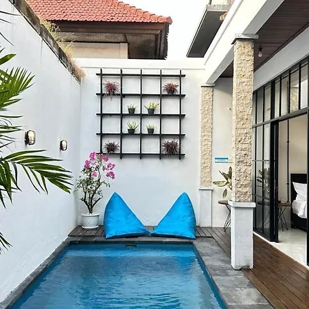 2 Bedrooms Villa Petitenget Private Pool